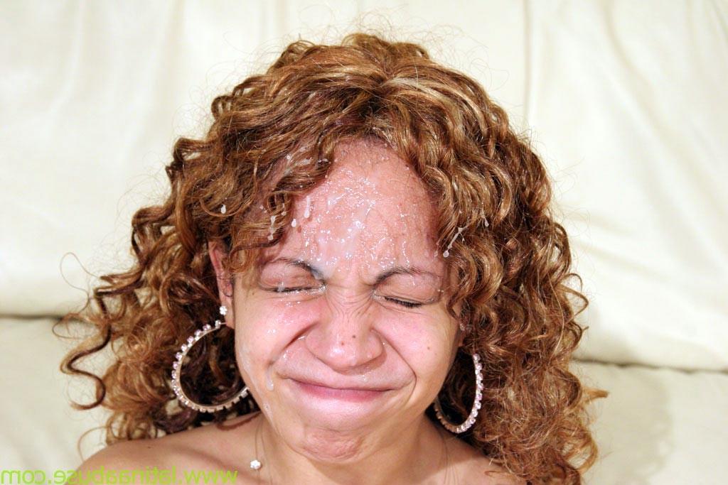 16P Sympatic latina babe is giving head for juicy jizz