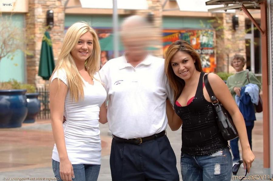 15P Two hotiie public nudity and foot fetish