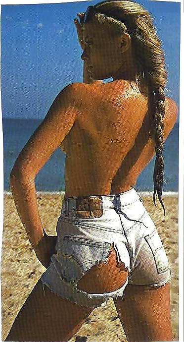 25P Some more sexy girls in jeans