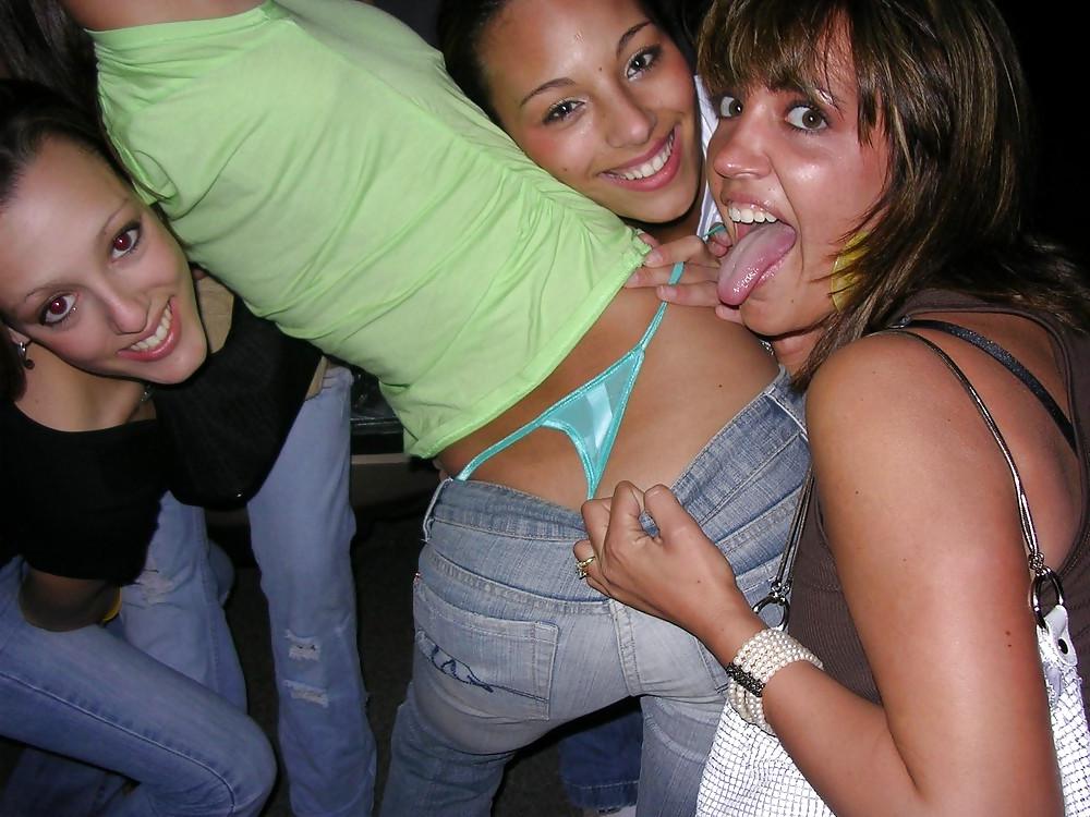 25P Hot girls in jeans III