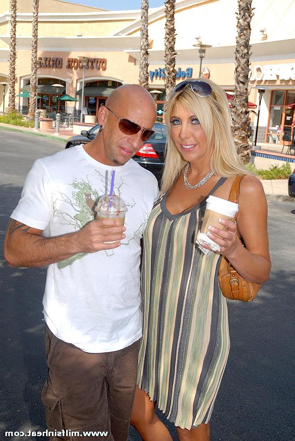 15P MILF with amazing big tits likes being hammered in missionary style