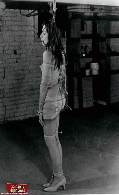12P Seventies lady in a kinky mood tied up and exposed naked