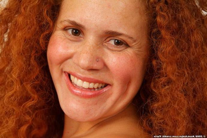16P Cute Freckled Real Red Haired MILF Strips Naked After Tennis