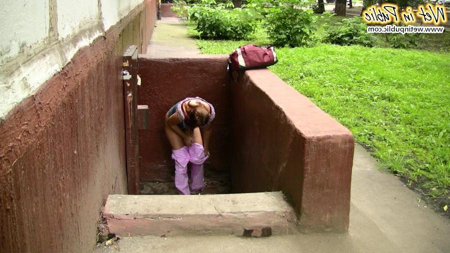 12P Very tight and urine-soppy pink jeans of a short-haired street pisser