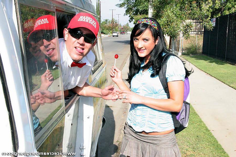 17P Raven haired teen minx slurps up a big dong