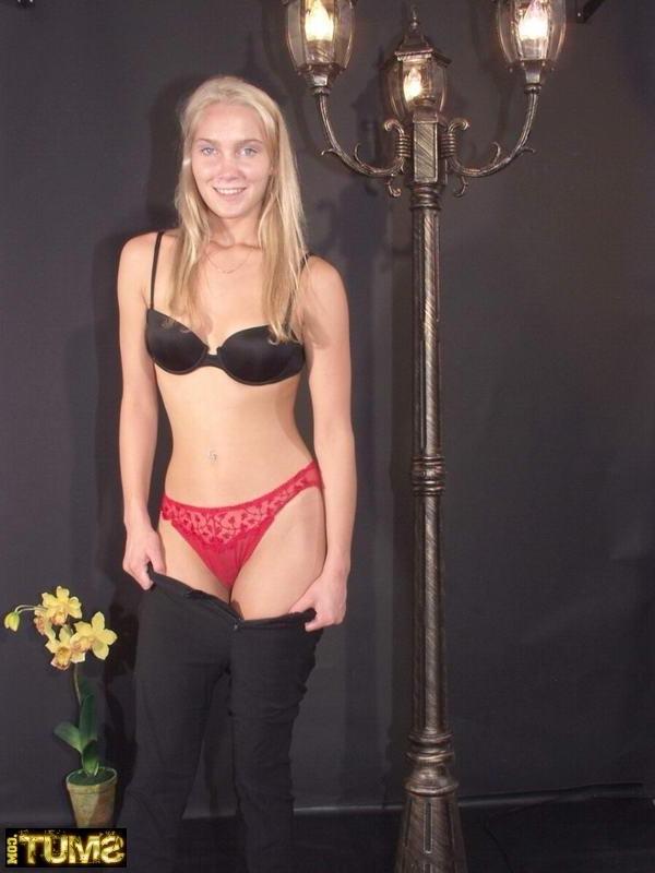 15P Thin young blonde needs sexual attention