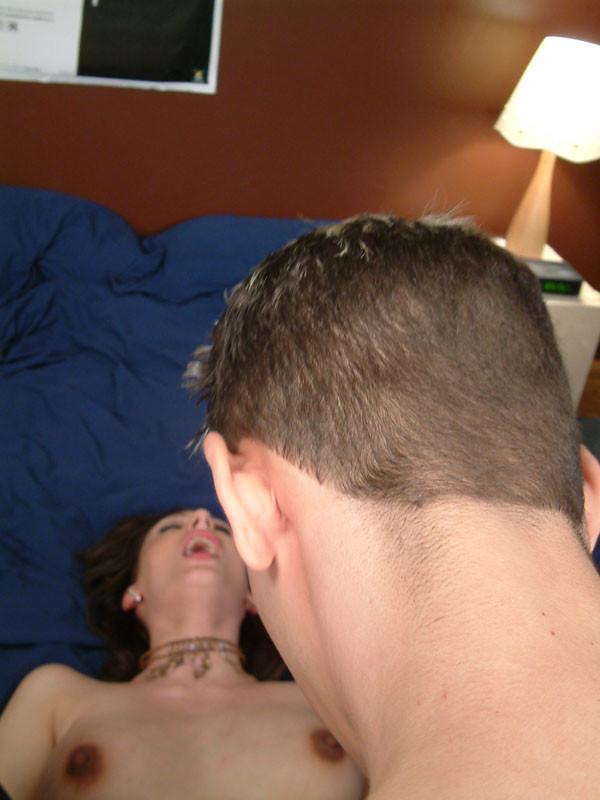 20P Lustful chick drilling her throat with dicks