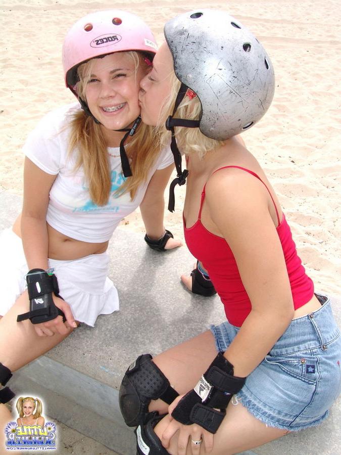 15P Cute rollerblading eighteen year old strips in public bathroom