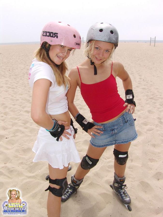 15P Cute rollerblading eighteen year old strips in public bathroom