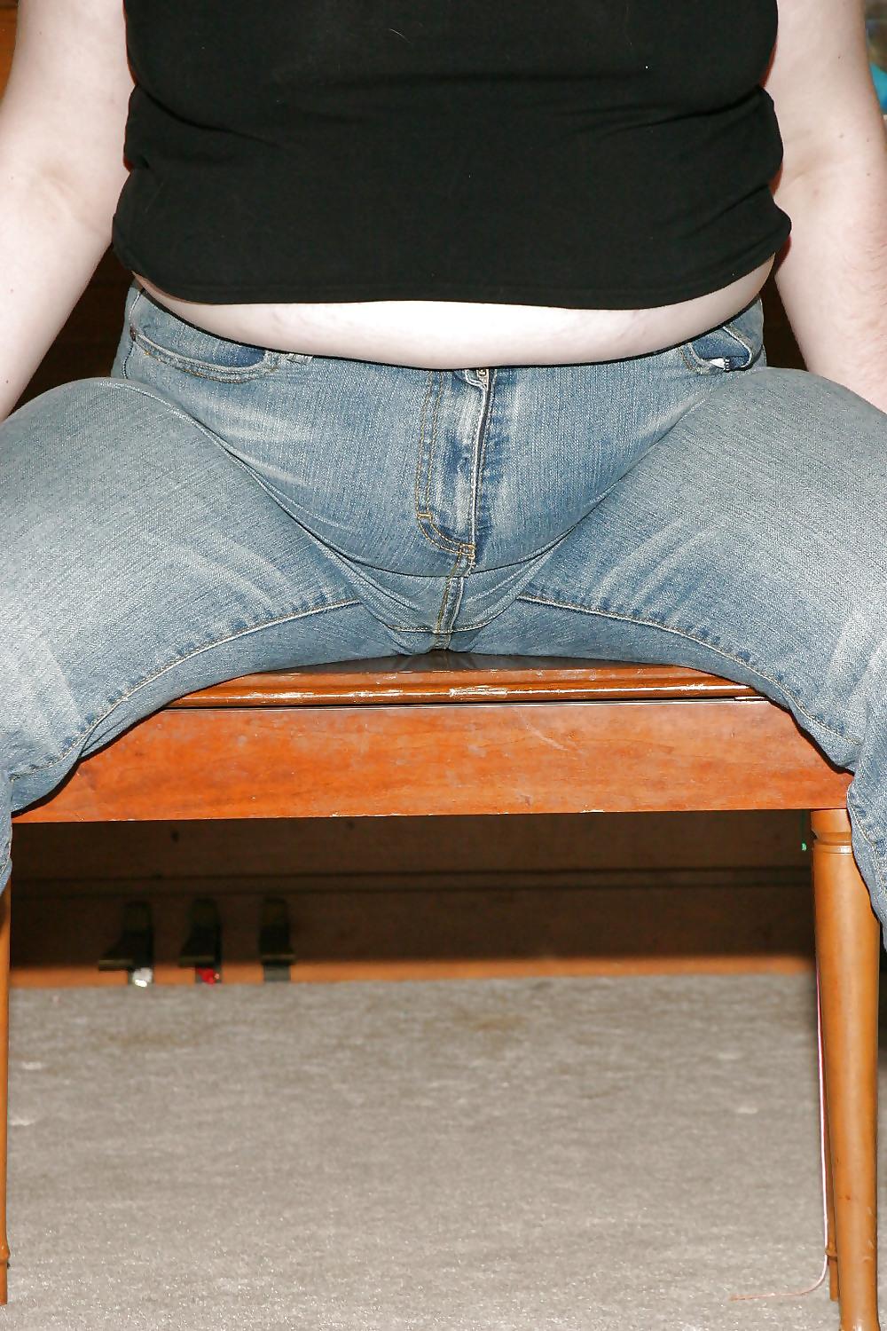 25P And some more girls in jeans