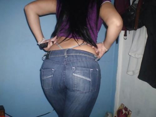 25P And some more girls in jeans