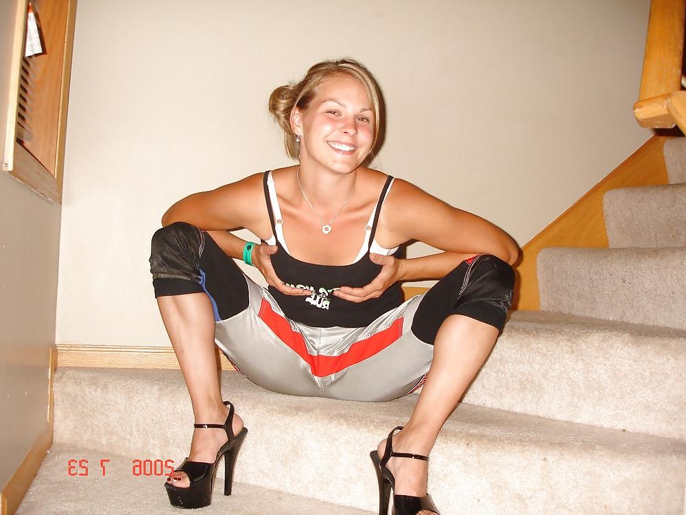 25P GERMAN HORNY CHEERLEADER SLUT