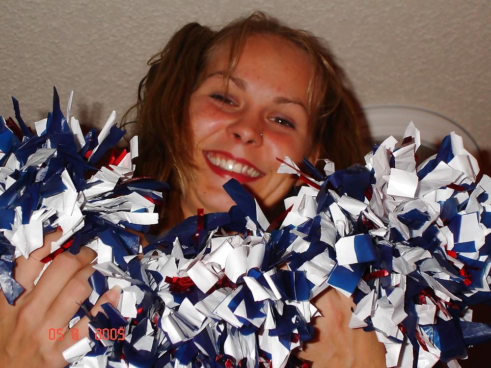 25P GERMAN HORNY CHEERLEADER SLUT