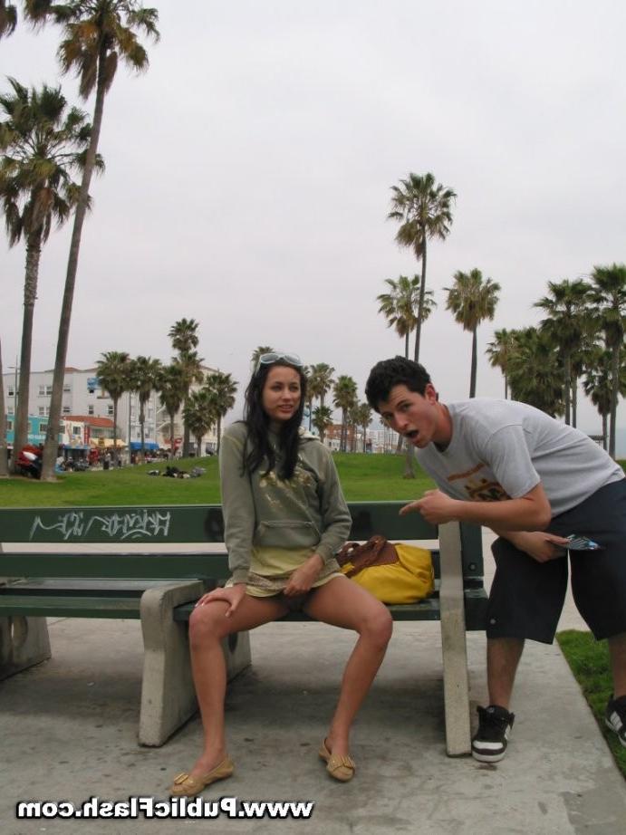 15P freaking naughty amateur hottie public flashing
