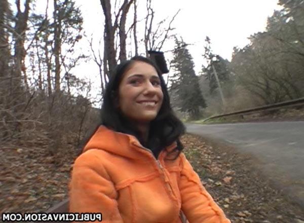 16P She danced salsa on the street-amateur brunette´s public fuck