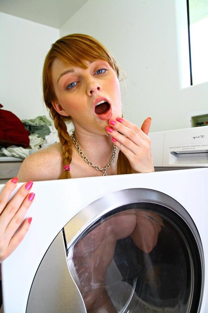 15P Geeky teen beauty fucks in bathroom