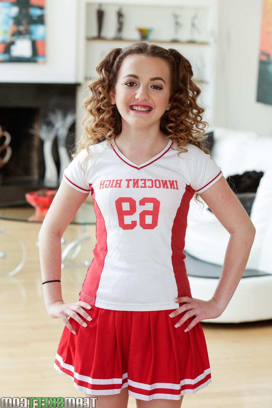 12P Cute cheerleader seduces coach to be the captain of the team. She fucks and suck