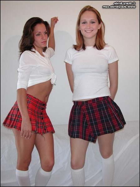 15P Cute cheerleader teen