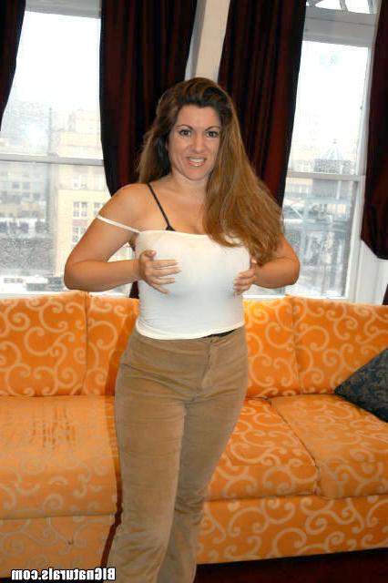 15P Long haired bueaty pushing her panties to the side