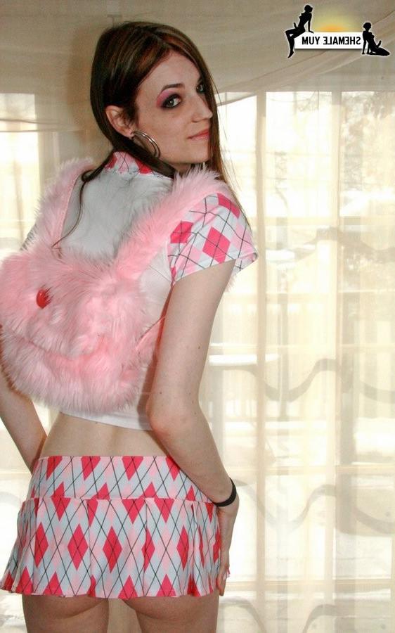 16P Beautifully Pale And Slim Shemale Babe Jerking Off