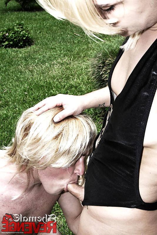 17P male giving a head and being dominbated by a shemale outdoors