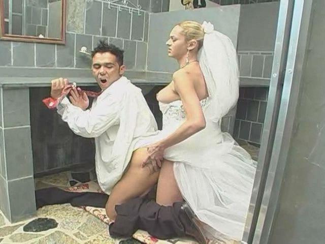 16P Shemale bride fucking her husband's tight ass in the bathroom