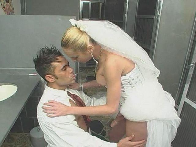 16P Shemale bride fucking her husband's tight ass in the bathroom