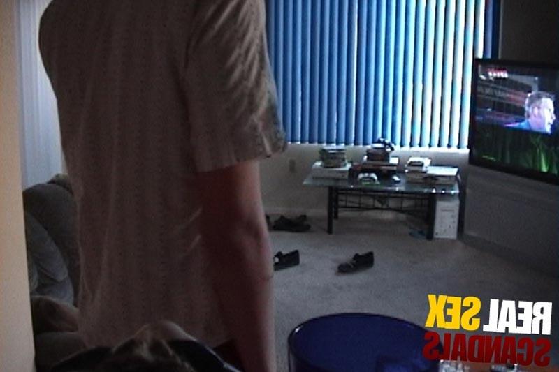 15P Guy cheating his wife with a hot brunette latina babe