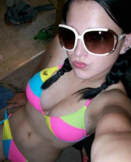12P Cheating housewifes