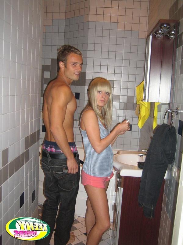 15P Barely legal blonde gets shagged in the bathroom