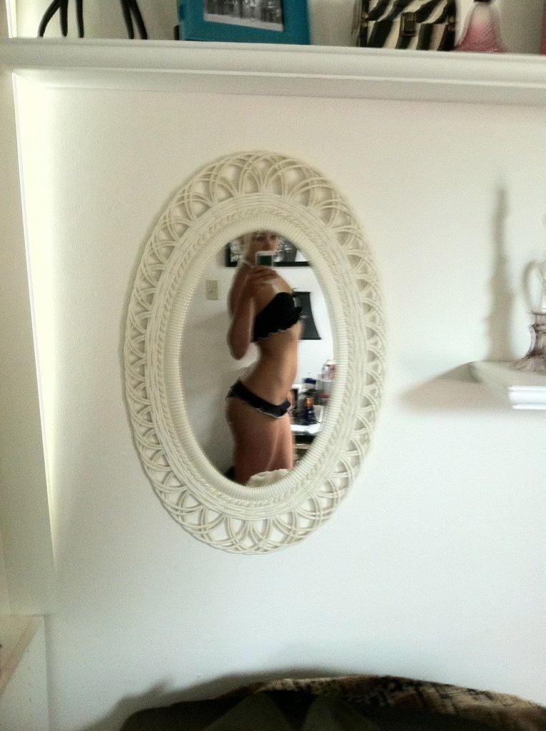 25P Jacqueline Dunford: Topless Mirror Selfies And More