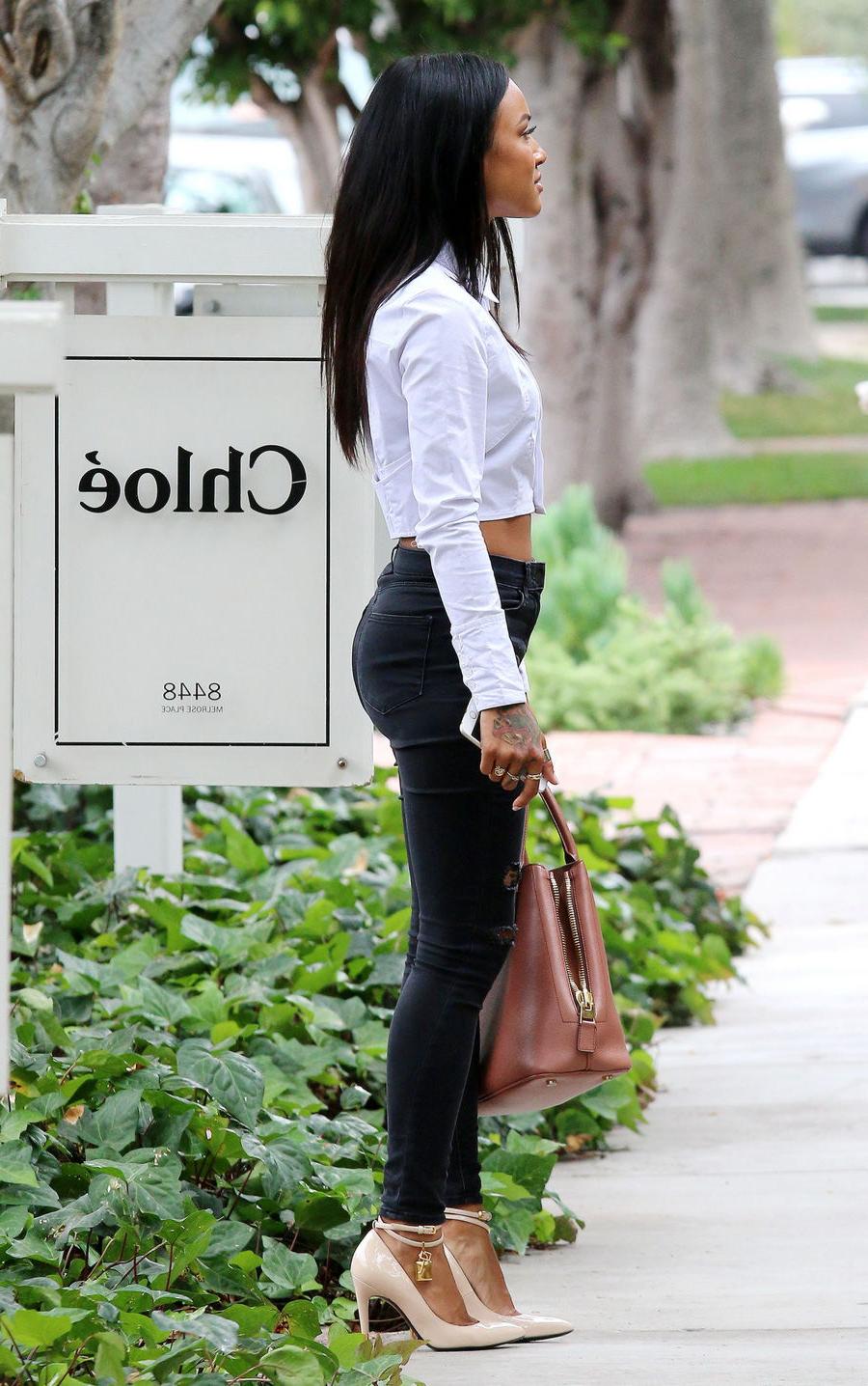 6P Karrueche Tran wore tight jeans