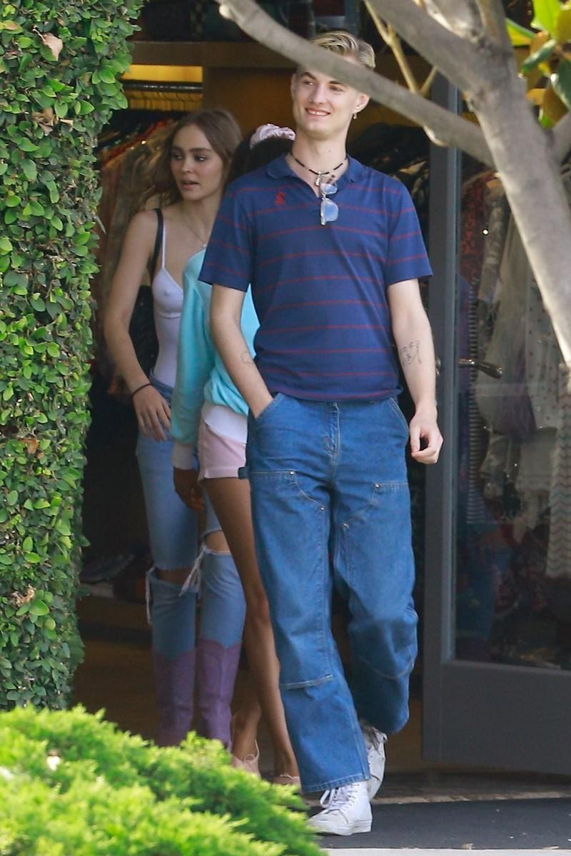 18P Lily-Rose Depp In A Tight White Tank-Top