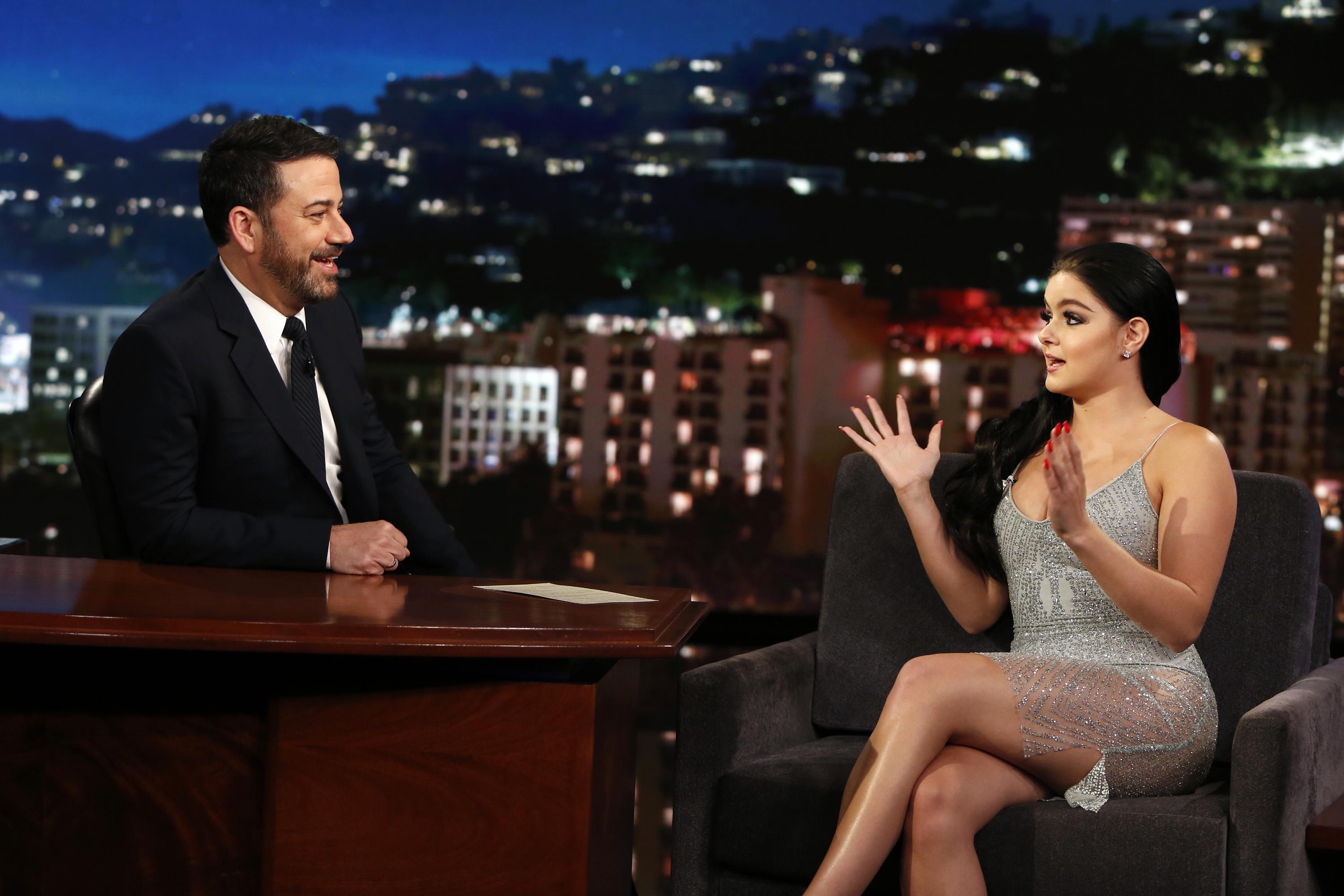 6P Ariel Winter Is Really Curvy And Really Thick