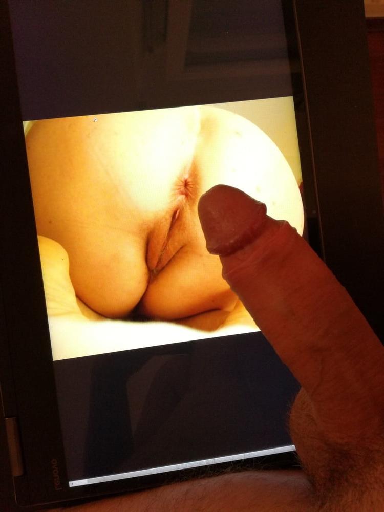 21P Jerking for boobsluver's wife