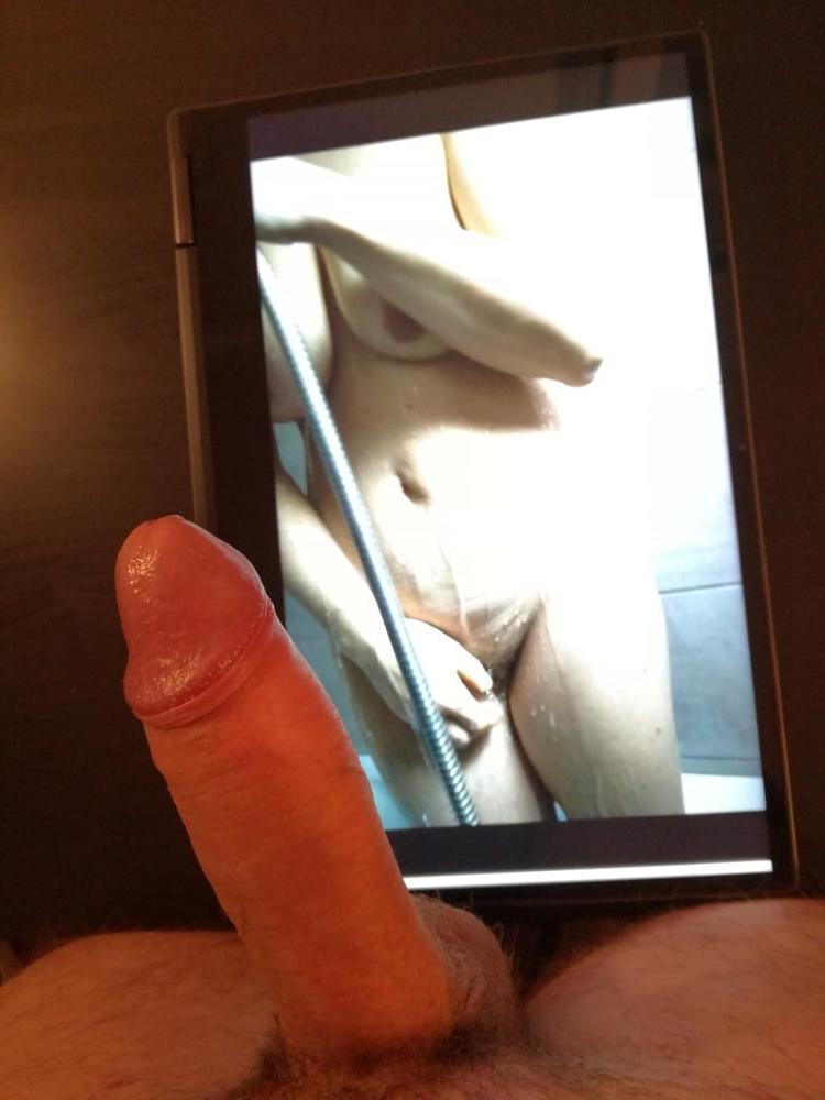 21P Jerking for boobsluver's wife