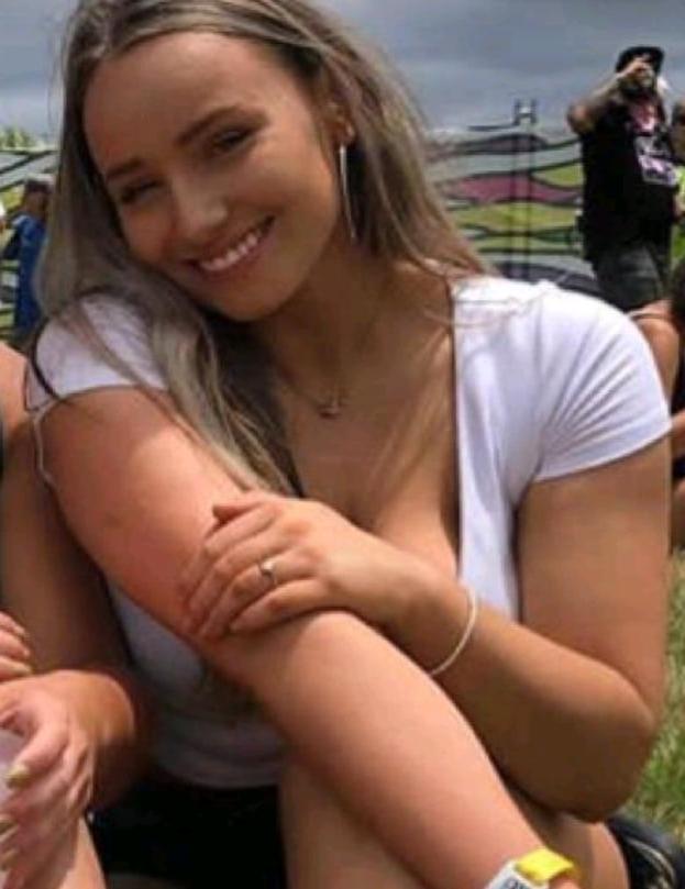 15P Sexy Faces for Jizz off 2500