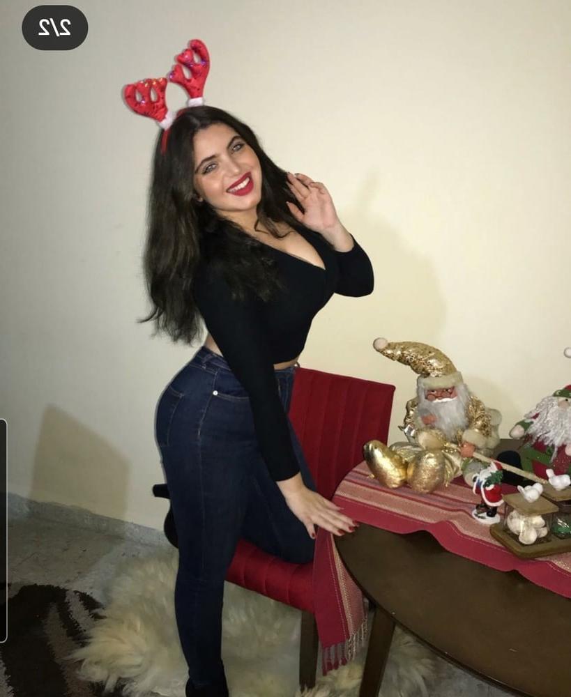 25P Arabian Sluts 573