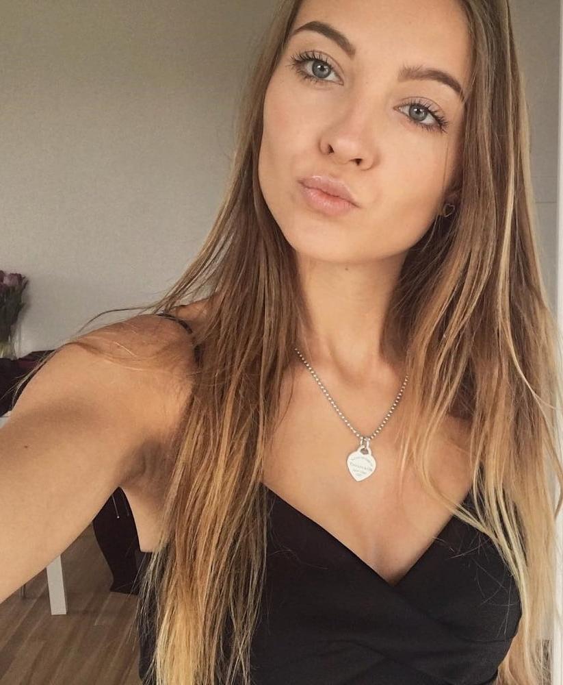 15P Sexy Faces for Jizz off 2499