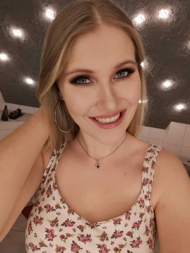 15P Sexy Faces for Jizz off 2499