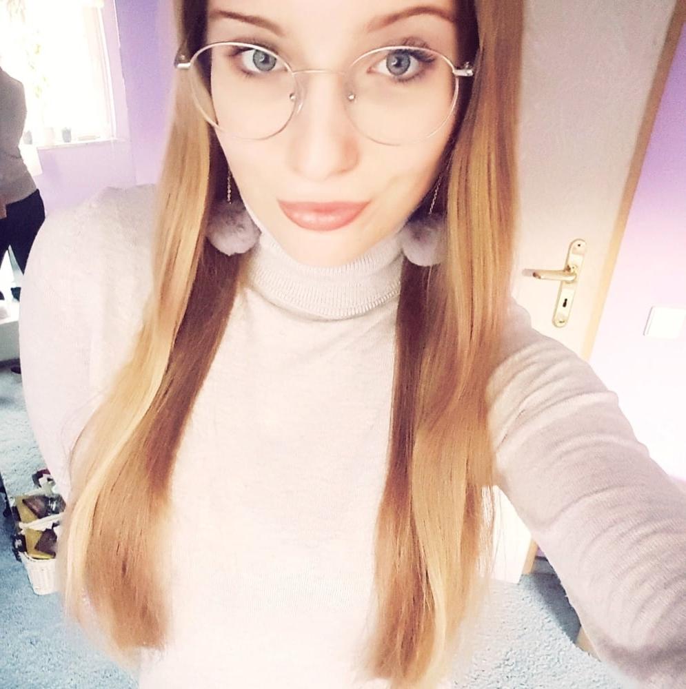 15P Sexy Faces for Jizz off 2499