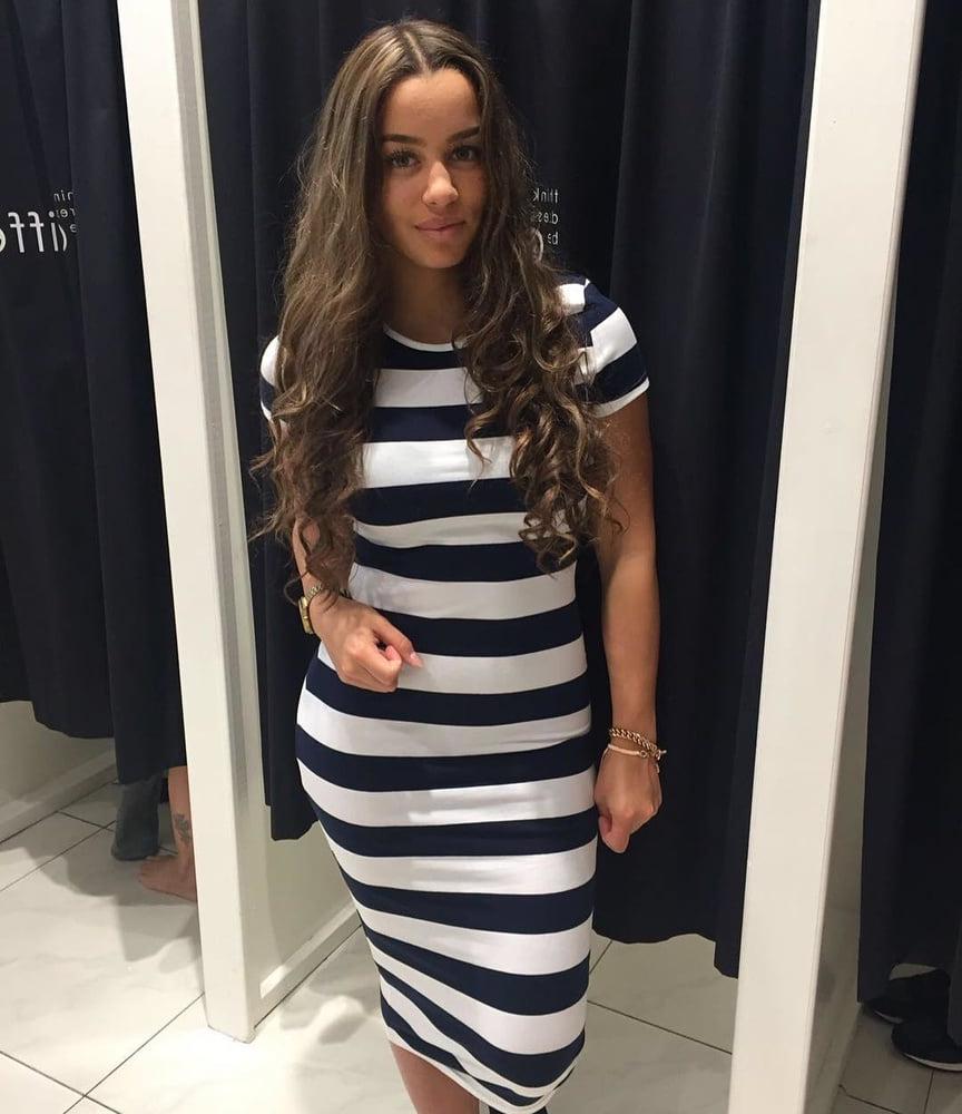 25P Curvy Dutch doll