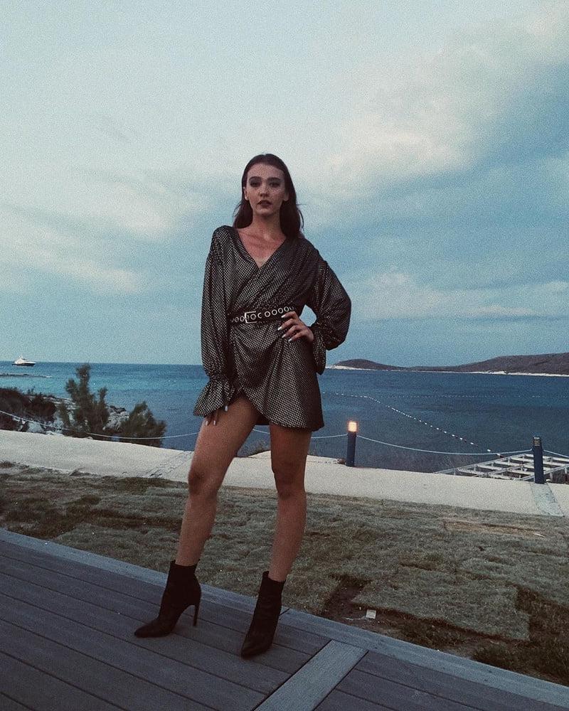 25P Turkish Model &amp; Actress Melisa Dongel