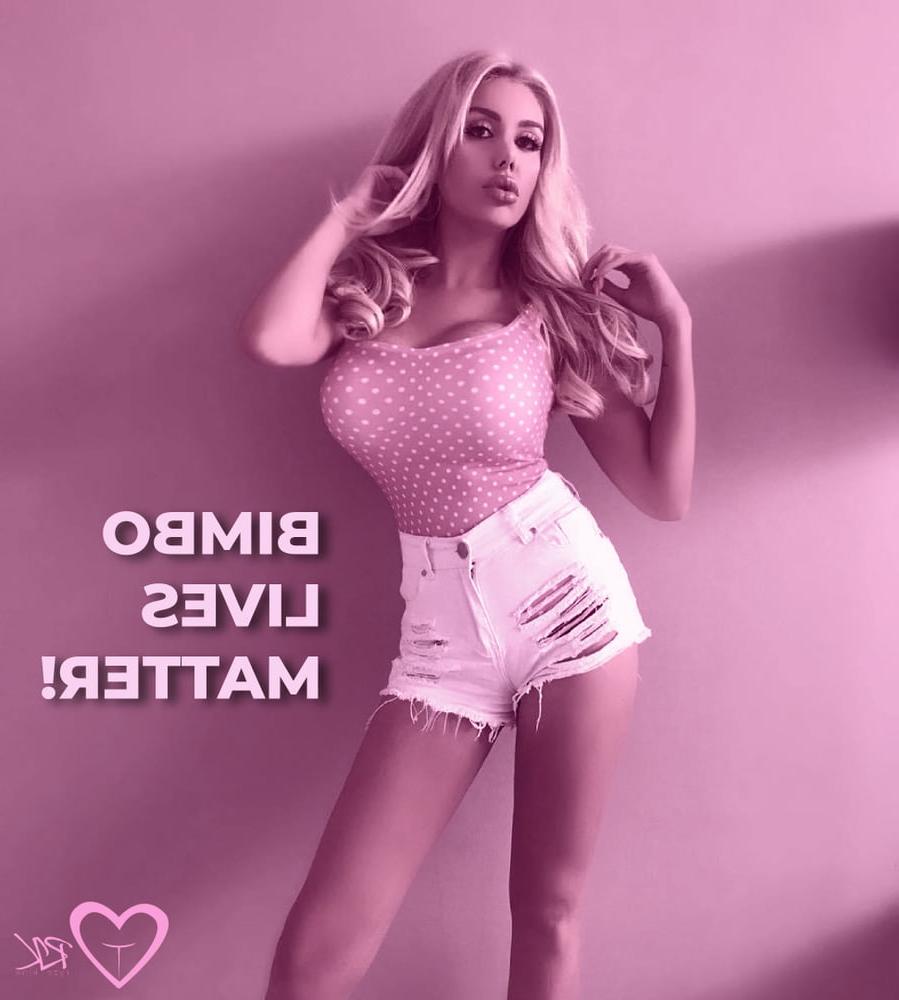 25P Goon Fuel: Fake plastic bimbo sluts
