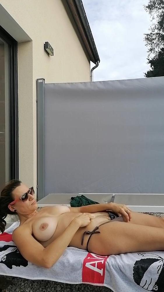25P J adore m exhiber en public