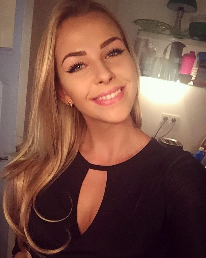 15P Sexy Faces for Jizz off 2496