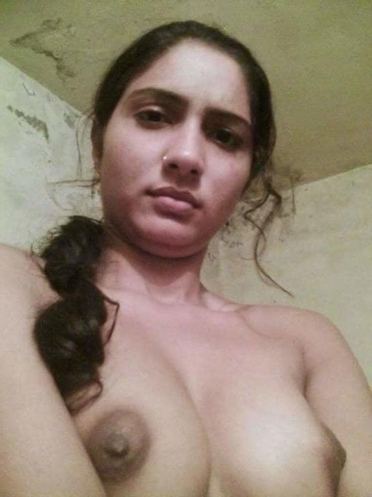 18P Desi Married Wife pics