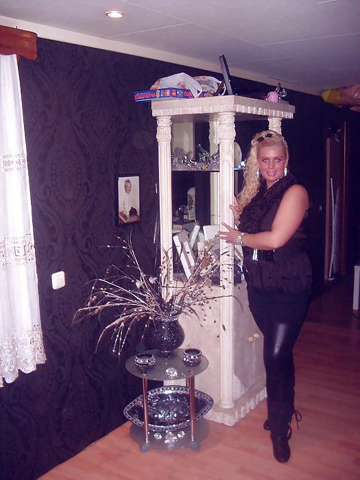 25P Ex girlfriend Samantha fat but