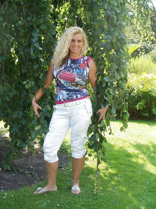 25P Ex girlfriend Samantha fat but