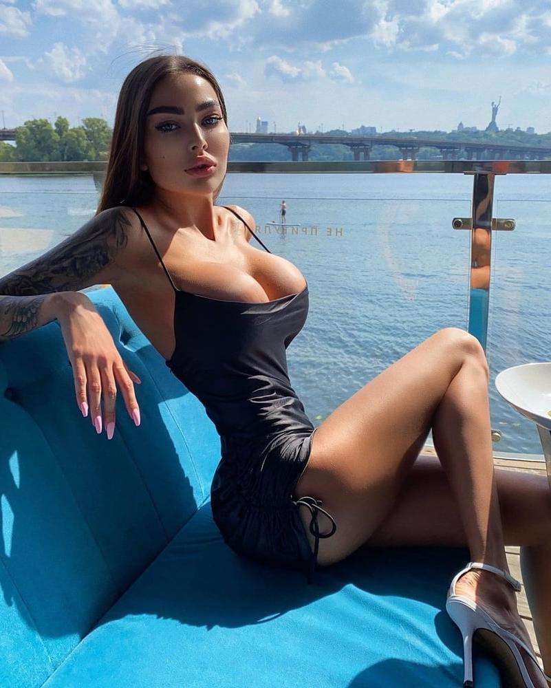 25P MY BIMBO OBSESSION (51)